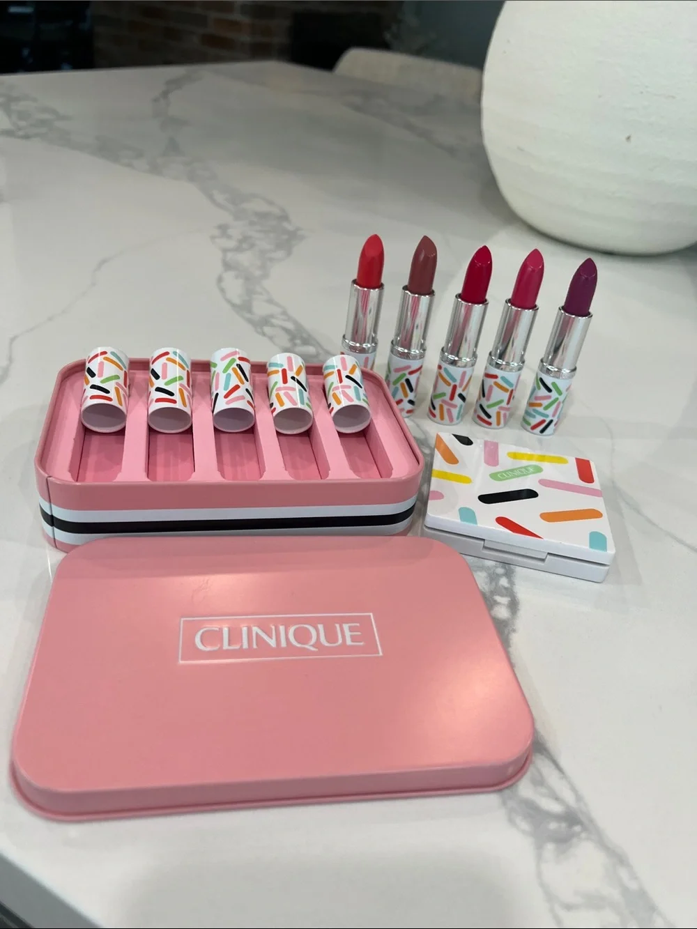Clinique like new